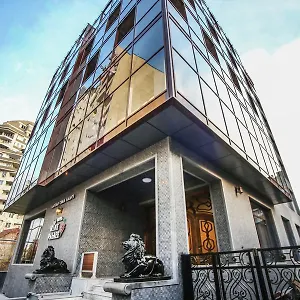 Wine Palace 酒店