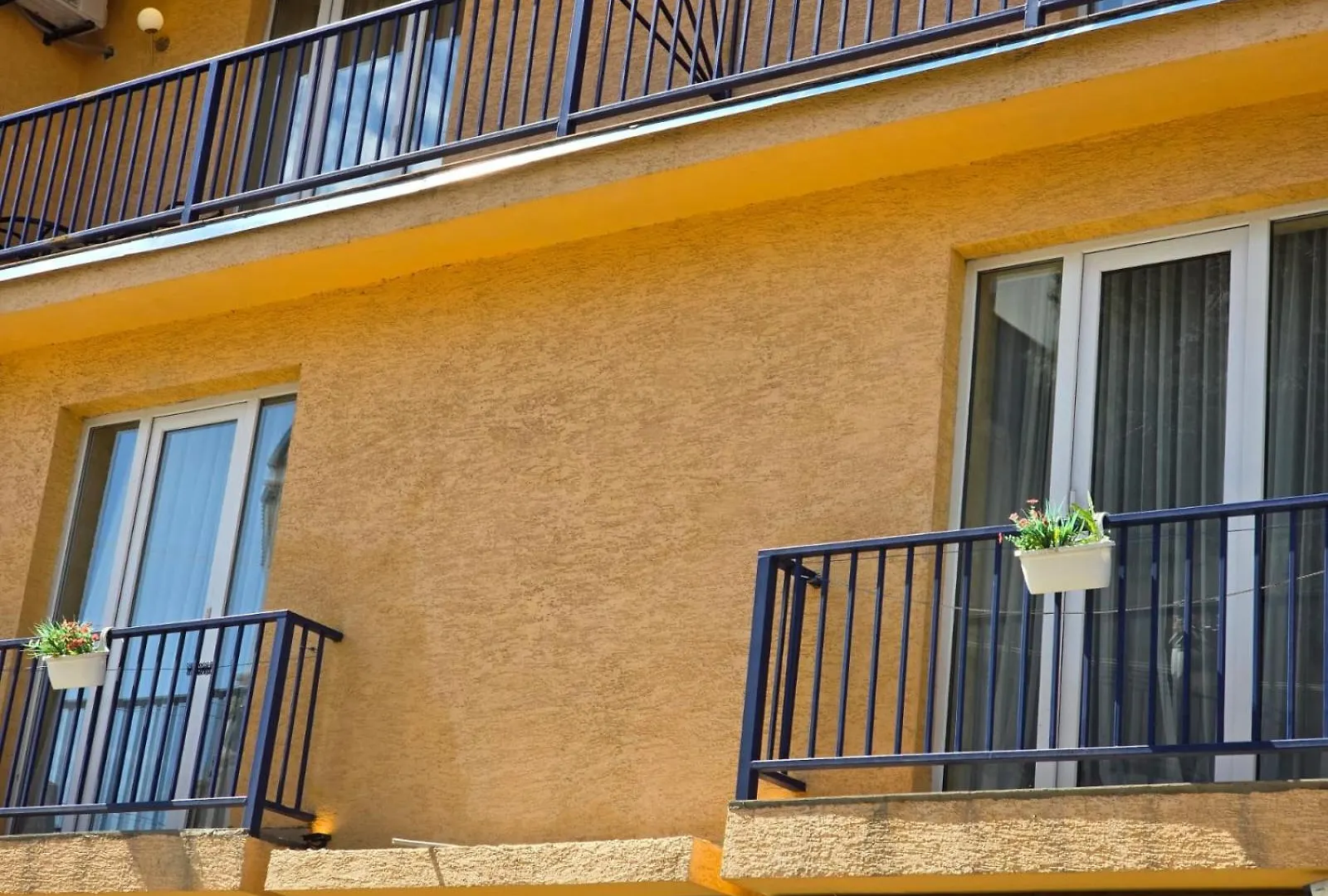 Hotel Nutsa In Old Τυφλίδα